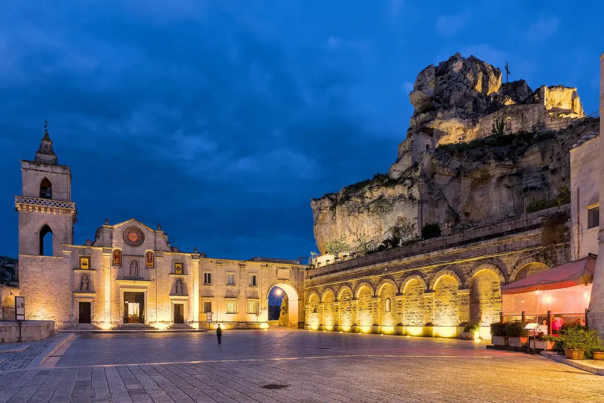 Piazza San Pietro Caveoso at blue hour